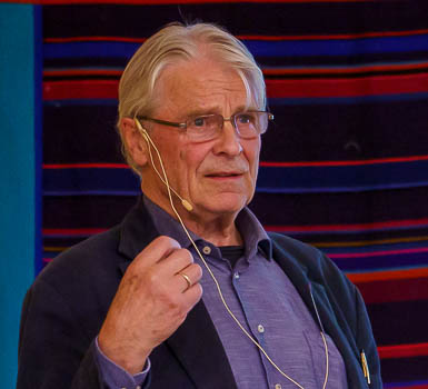 Sveits, skatteparadis for milliardærer eller modelldemokrati for vanlige folk?